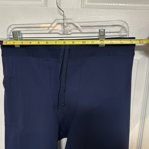 Nike Infinalon yoga compression M-XL navy blue, excellent condition 10” inseam - Picture 7 of 9